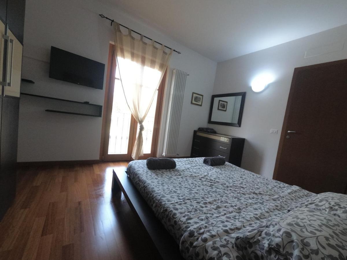 Blu & Green Appartment Manerba del Garda Exterior foto