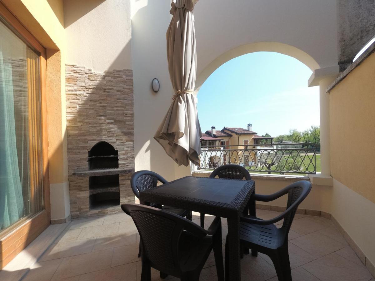 Blu & Green Appartment Manerba del Garda Exterior foto
